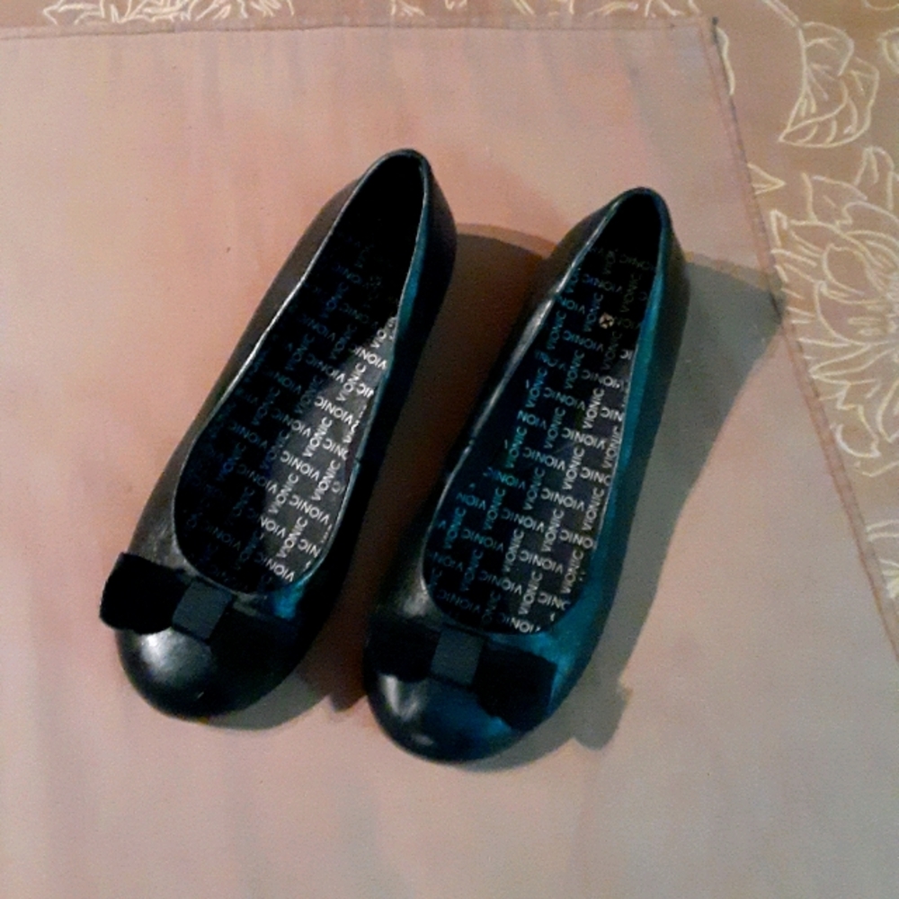 Vionic Slippers
